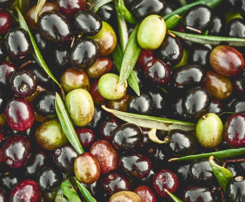 Natural Black Olives